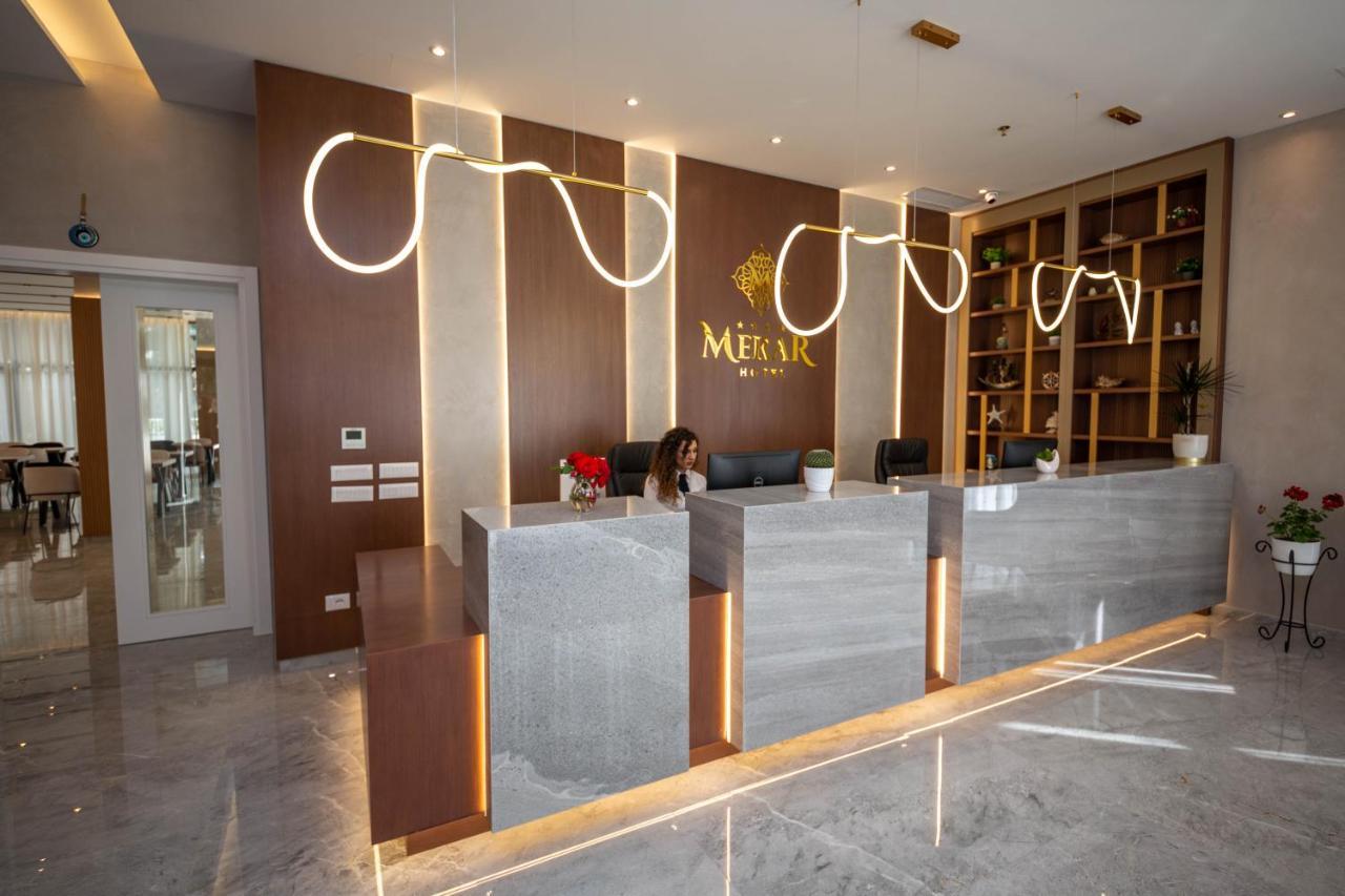 Merar Hotel Golem  Extérieur photo